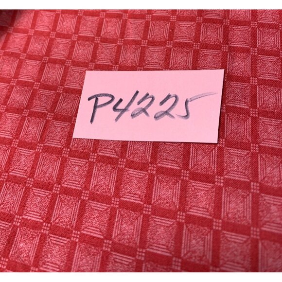 Pink Checkered Fabric 1/2 yards x 42" Quilting & Craft Material Sewing Projects - Picture 3 of 3